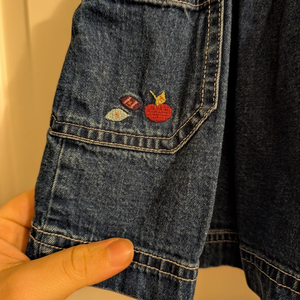 $ Vintage Baby Gap Denim Dress with Embroidered Tree And‎ Leaf Detail